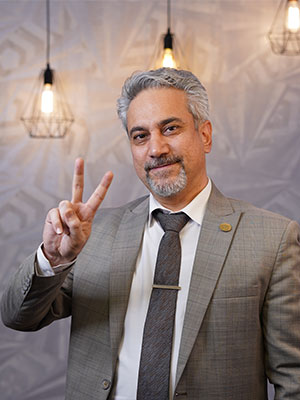 بنیان گذار شزوما