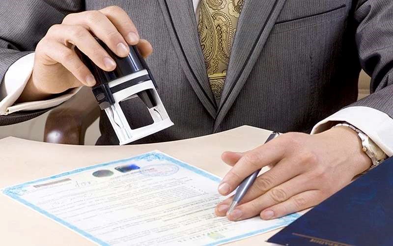 فرق وکالت تام و بلاعزل
